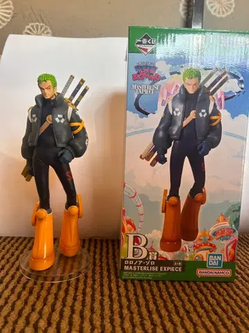 로로노아 조로 MASTERLISE EXPECIE 피규어