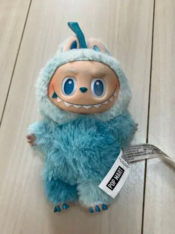 러브브 POP MART 스카이블루 몬스터 봉제 인형