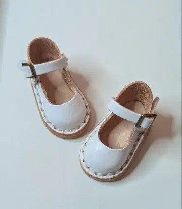 미니어처 스트랩 슈즈 네오 브라이스 아이시돌 부츠 신발 화이트