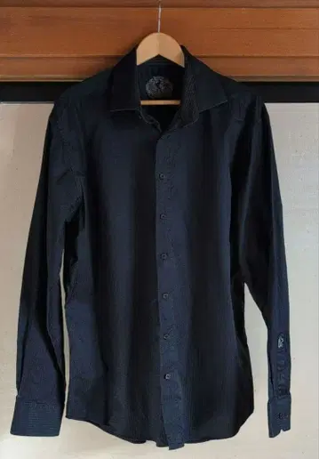 해외 브랜드 BUGATCHI 100% 코튼 긴팔 드레스 셔츠