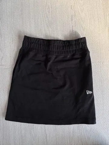 뉴에라 Women's 헤비 웨이트 코튼 스커트 블랙