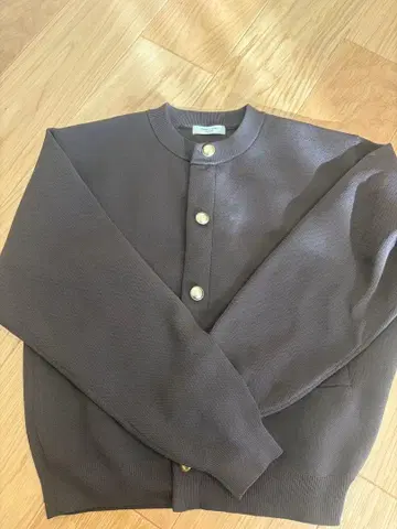 프리크 스토어 가디건 한정판 전개 골드 버튼 니트