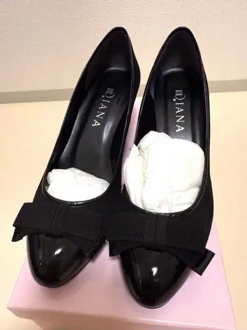 diana 블랙 리본 펌프스 새상품 미사용 새상품급