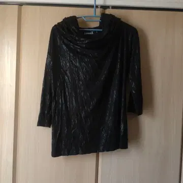 cavaria 드레이프 7부 소매 셔츠