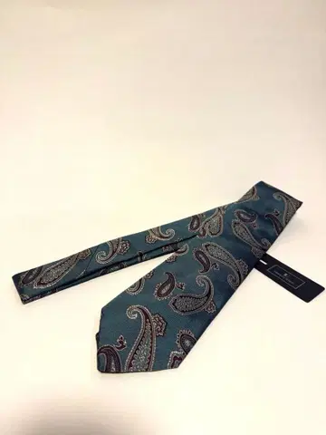 프랑코 바시 넥타이