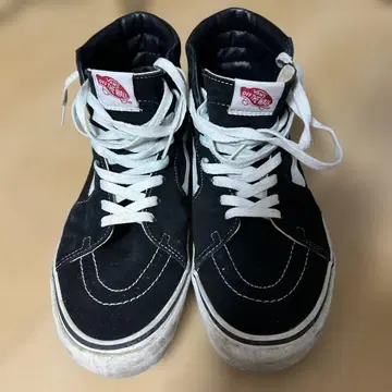 VANS 블랙 스웨이드 하이컷 스니커즈