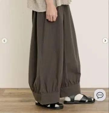 새상품 사만사 모스모스 밑단 절개 개더 팬츠 L 사이즈 차콜