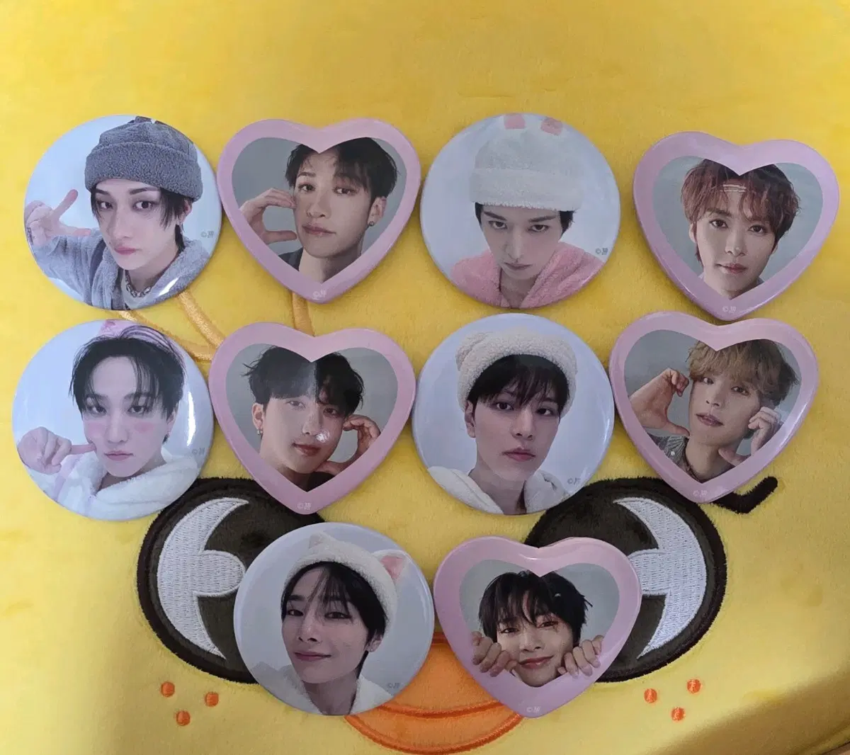 (In-stock) SKZ Japan Exhibition Badge Set wts