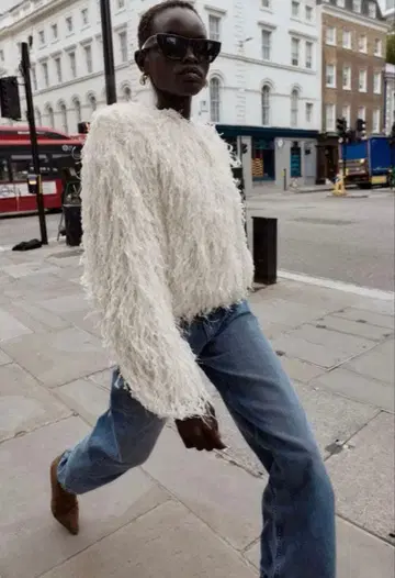 ZARA 페더 & 메탈릭 실 프린지 자켓