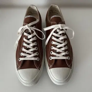 브라운 캔버스 스니커즈 R.C.A. Size 9