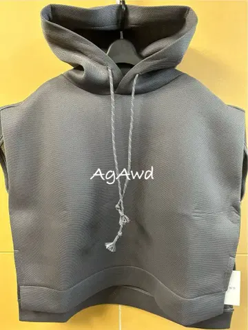 새상품 [ AgAwd ] 아가우드 하니컴 메쉬 베스트 2025 가을/겨울