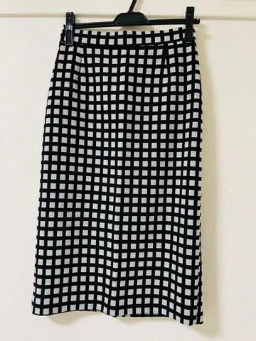 INDIVI 기하학 패턴 자카드 스커트