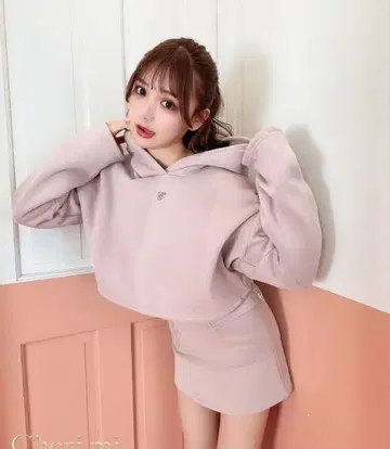 미사용 셰리미 후드 부착 맨투맨 스커트 셋업