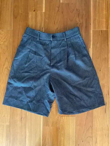 Seya. 헤링본 패턴 숏팬츠 다크 그레이