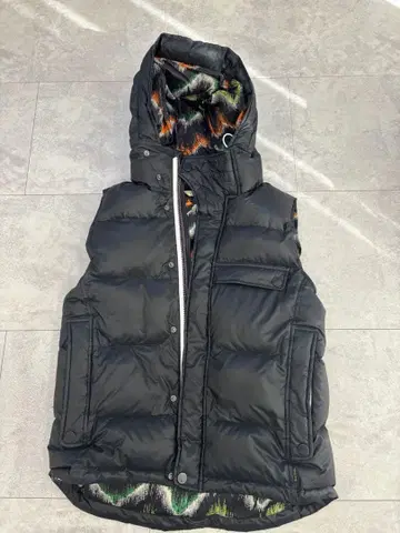 Paul Smith 블랙 다운 베스트