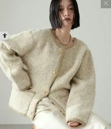 LARUTA(랄루타) 루프 편직 보아 니트 자켓