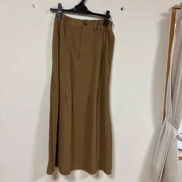 HAI SPORTING GEAR 브라운 플레어 스커트 롱 기장