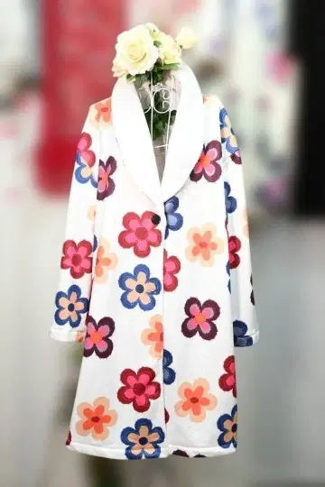 새상품 추가 OFF 북유럽 플라워 무늬 따뜻한 룸 가운