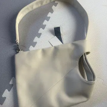 JEANASIS 화이트 숄더백