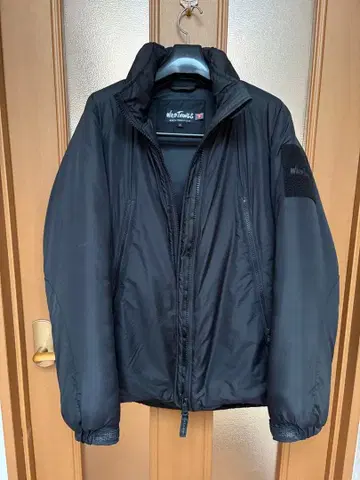 와일드 띵스 몬스터 후드티 프리마로프트 해피 자켓 S