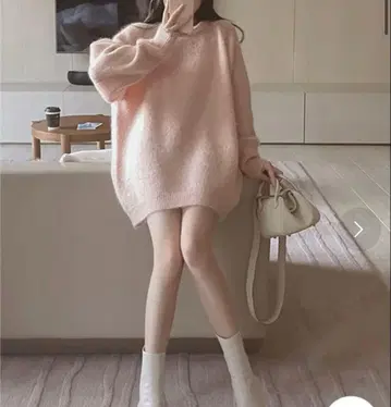 프리마젤 크루넥 롱 기장 상의