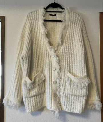 JEANASIS 프린지 장식 화이트 가디건