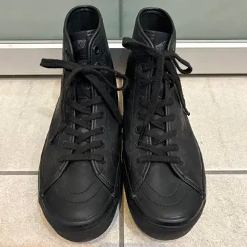 [ VANS ] DECON DX WR size26