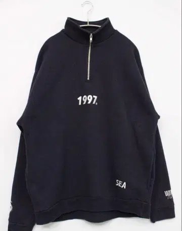 Youth Loser x WIND AND SEA 콜라보 하프 지퍼