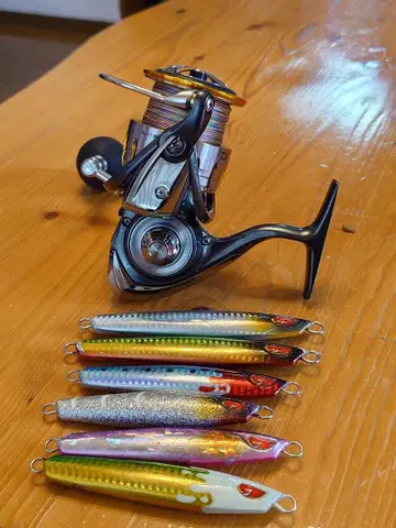 새상품급 다이와 18 블라스트 LT 6000 H 간철 지그 세트!!