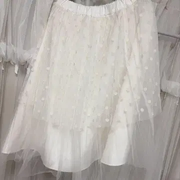 2merry jenny 화이트 도트 튤 플레어 스커트