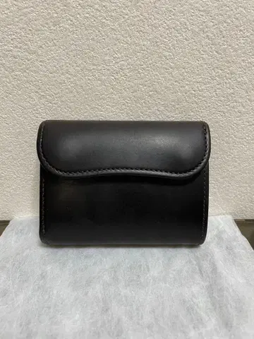 WILDSWANS ENO 이노 왕관 구 로고