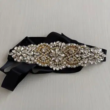 크리스탈 장식의 브라이덜 벨트