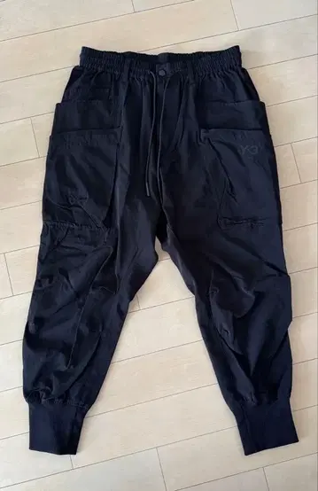 Y-3 블랙 사루엘 팬츠