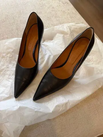 PIPPICHIC(피피칙) 펌프스