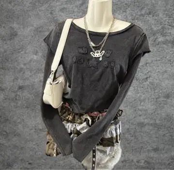 데미지 락 grunge 롱t 다크코어 헤이세이 갸루 y2k 펑크