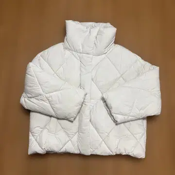 INGNI 새상품 M 화이트 퀼팅 다운 자켓