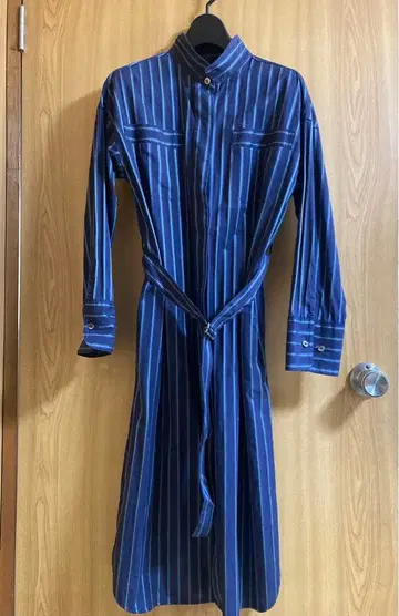 네이비 스트라이프 긴팔 셔츠 원피스 [꼼사데모드]