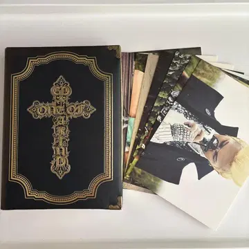 G-DRAGON ONE OF A KIND (골드 Ver.) CD 한국반