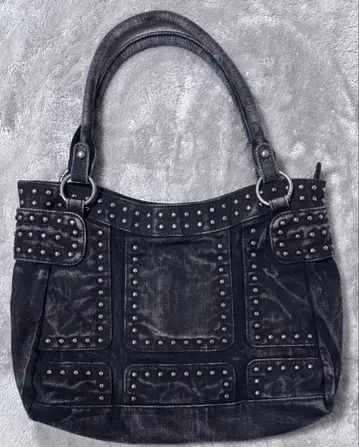 DTYYPE 핸드백 스터드