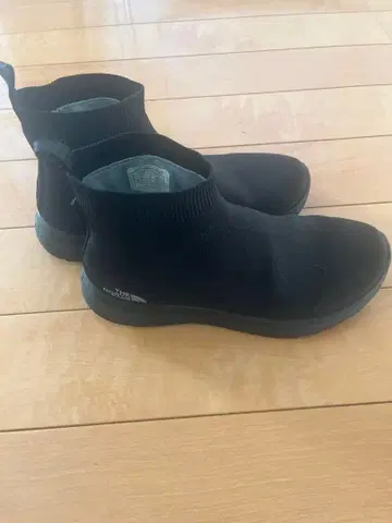 THE NORTH FACE 고어텍스 블랙 니트 부츠