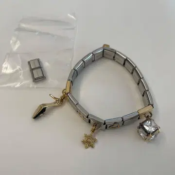 나라 까미체 메싸지오 팔찌