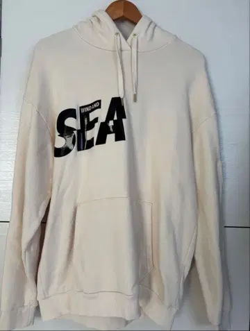 WIND AND SEA x PUMA 크림색 후드티