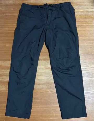 유니클로 팬츠 사이즈 XL 새상품급