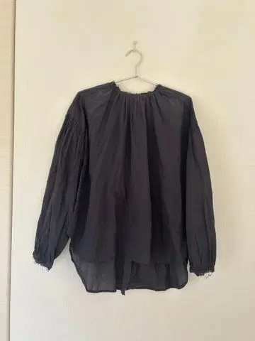 Veritecoeur 앤티크 셔츠