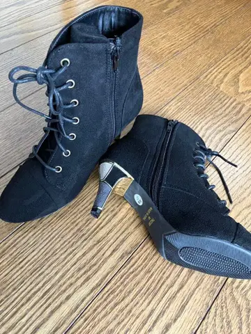 블랙 스웨이드 부츠 (M 사이즈)