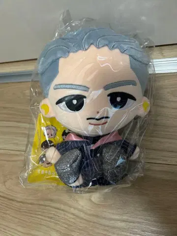 이와모토 테루 BIG 봉제 인형 ver 스노우 칠