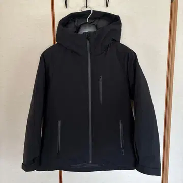 유니클로 하이브리드 다운 파카 M