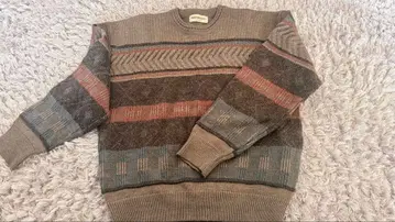 스트라이프 무늬 니트 스웨터 브라운 계열