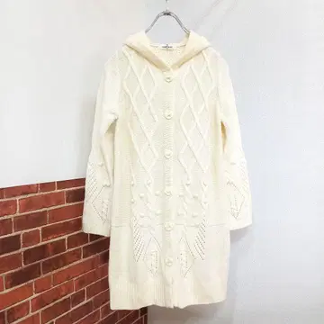 갤러리 비스콘티 꽈배기 니트 폼폼 포함 후드 롱 가디건