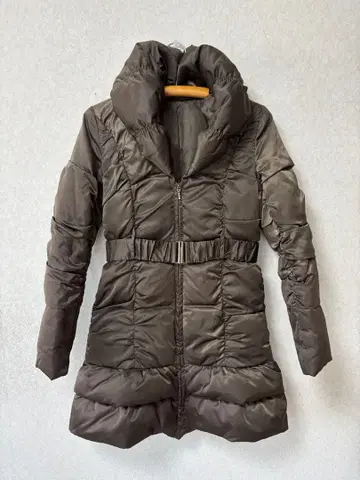 다크 브라운 다운 자켓